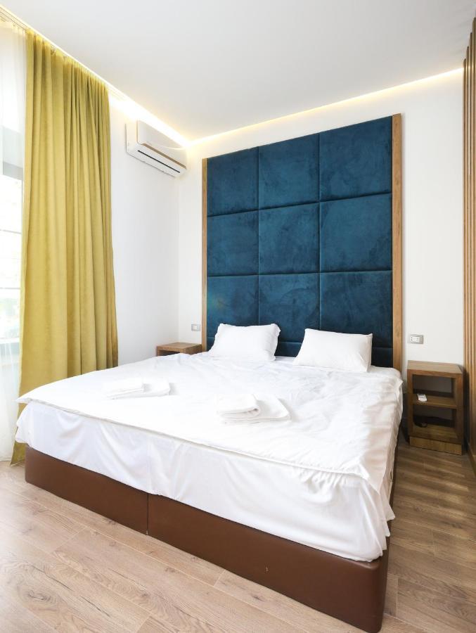 Stay Inn-Apartments On Abovyan 32 เยเรวาน ภายนอก รูปภาพ
